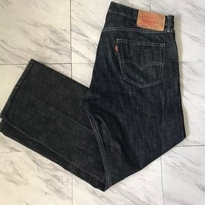 Dark wash Levi’s 501